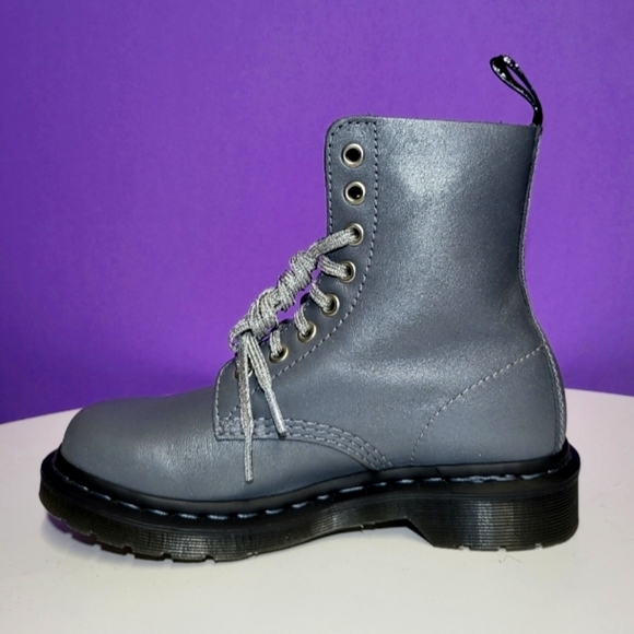 Dr.Martens 1460 Pascal Gray Size: 5 - Picture 5 of 13
